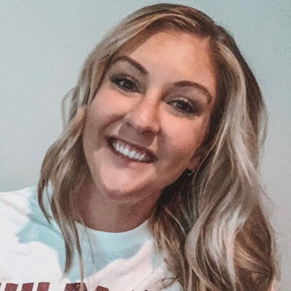 Meet your Posher, Alayna